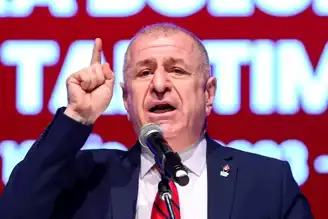 Ümit Özdağ'ın Cezaevinden İlk Fotoğrafı