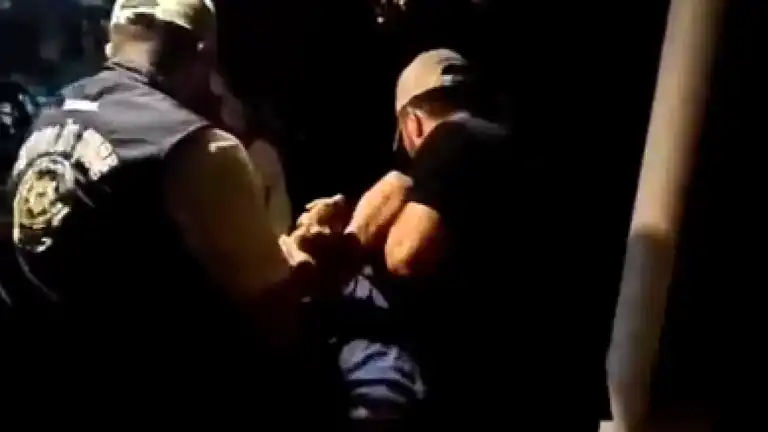 Peygamber Karikatürüne Tepki Yağdı Peygamber Karikatürüne Tepki Yağdı