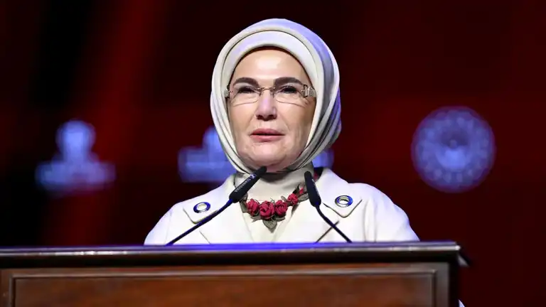 Emine Erdoğan'dan Yeni Eğitim-Öğretim Yılı Mesajı